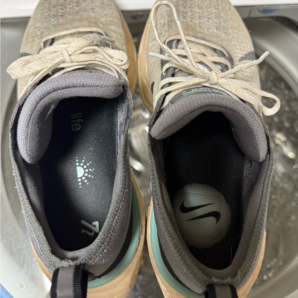 Nike Invincible Run 3 - image 4